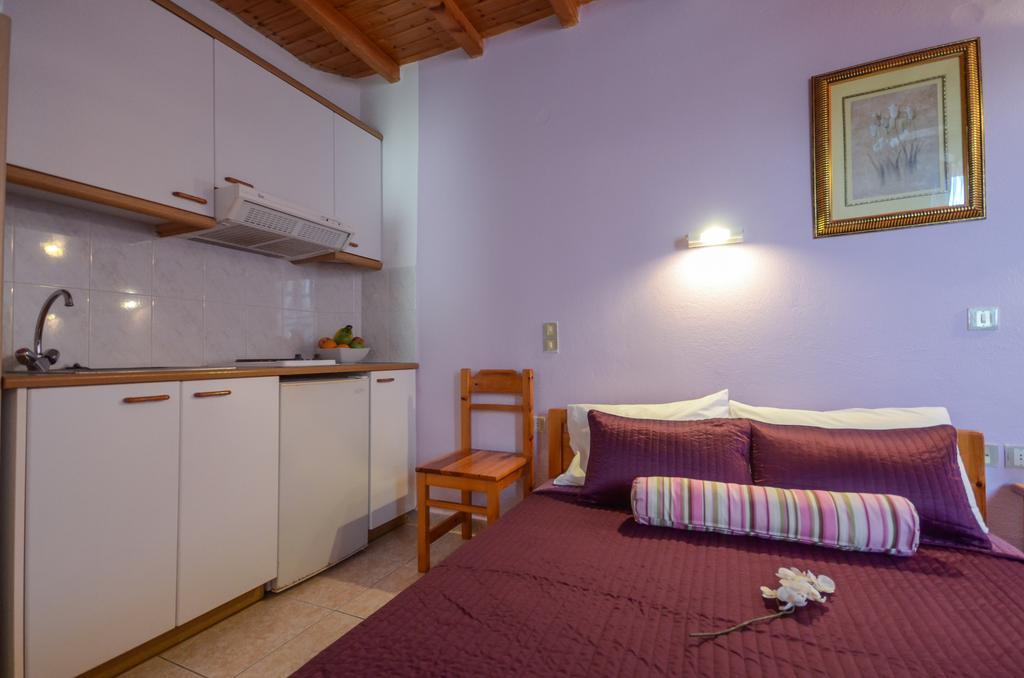 Panormos And Hotel