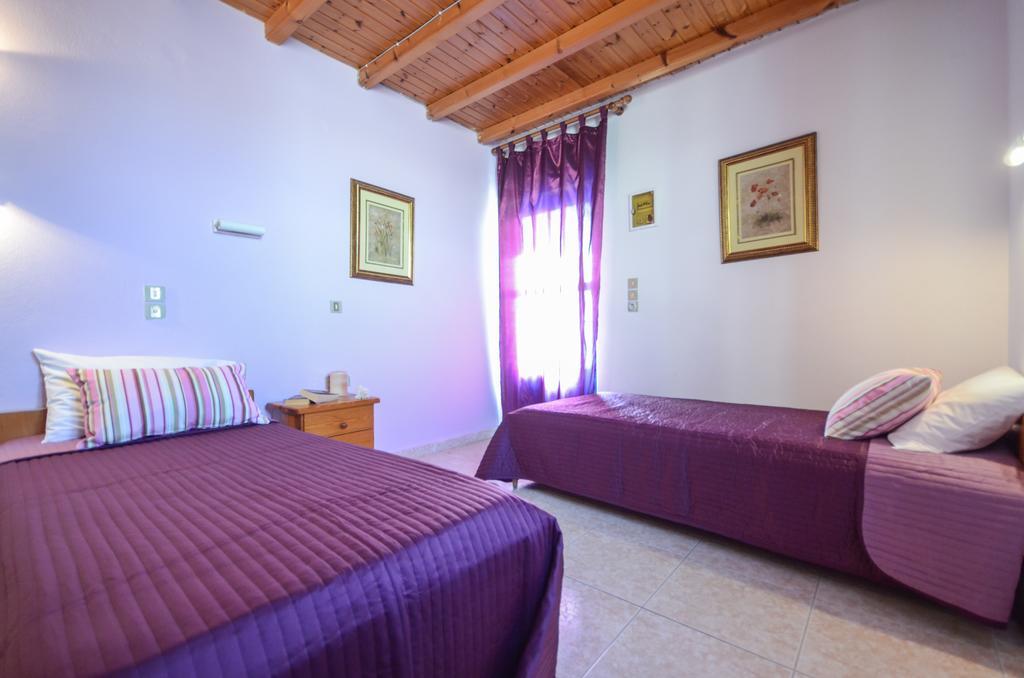 Hotel Panormos And *