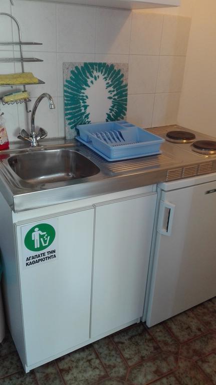 Apanemia Apartment Kini