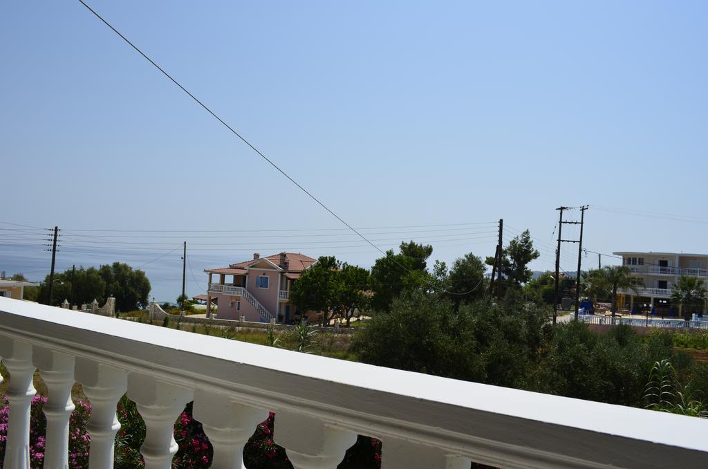 Petra Aparthotel Kypseli