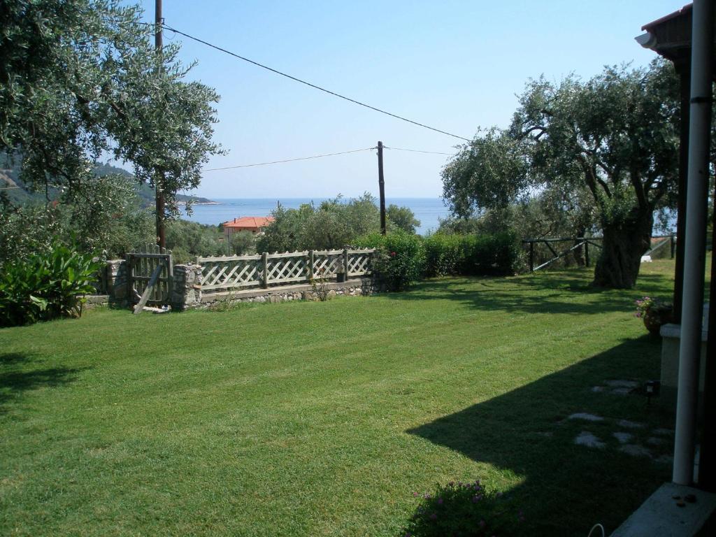 Sarimpalas Guest house *
