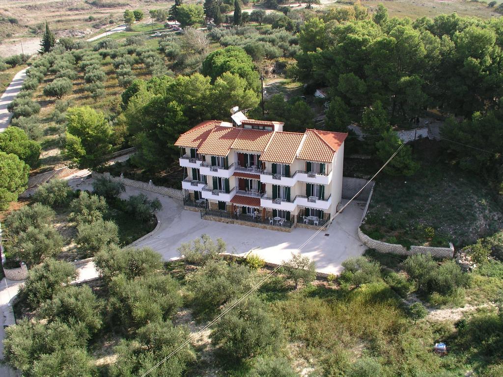 Almyros & * Kounopetra