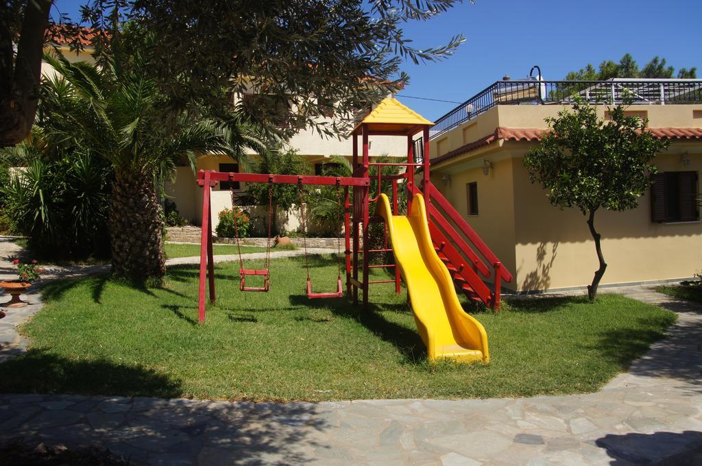 Aparthotel Limnionas Bay Village
