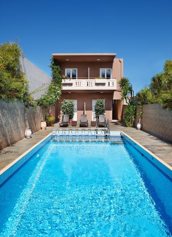 Sun Nicolas Aparthotel 2*