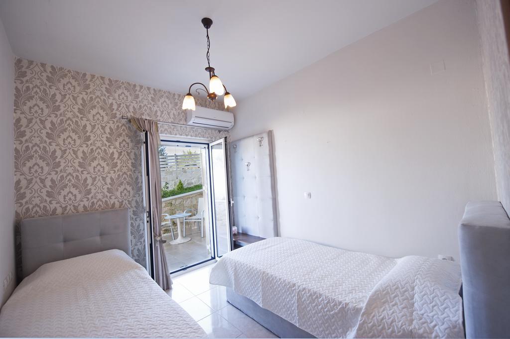 Nereid Villa, Summer Feeling, By Thinkvilla