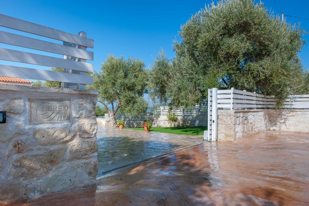 Nereid Villa, Summer Feeling, By Thinkvilla