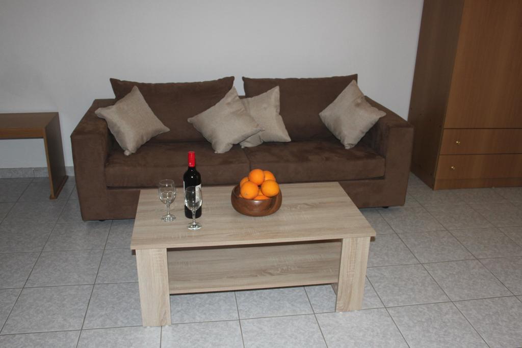 123 Armonia Guest house Loutra Edipsou (Evia)