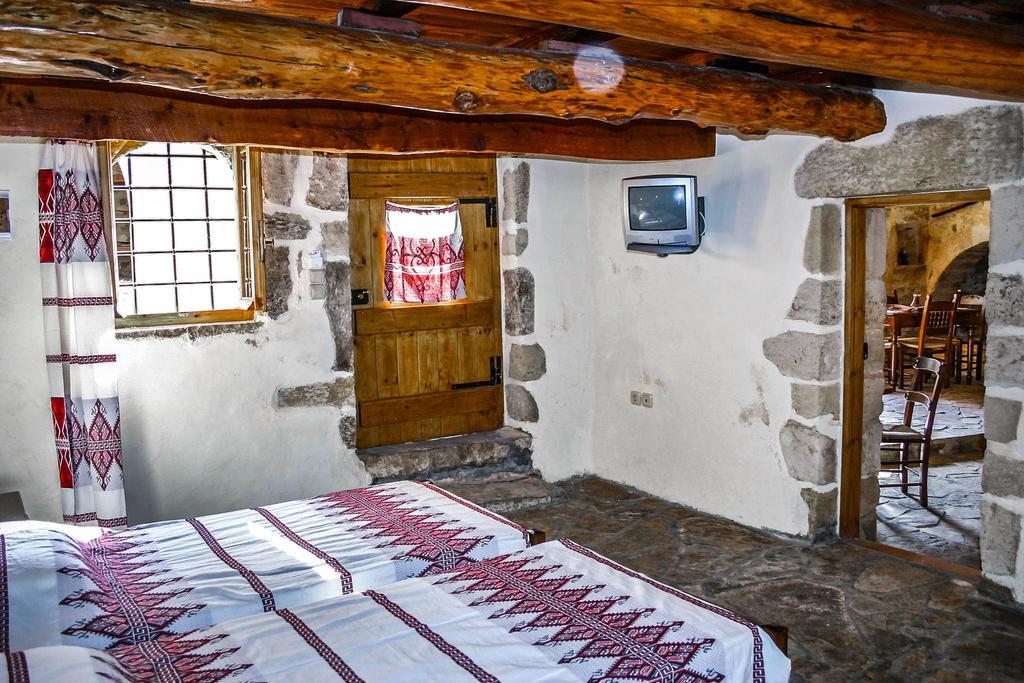 Traditional Stone