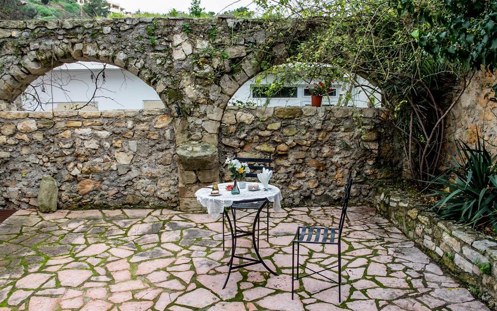 Aparthotel Traditional Stone Vafes