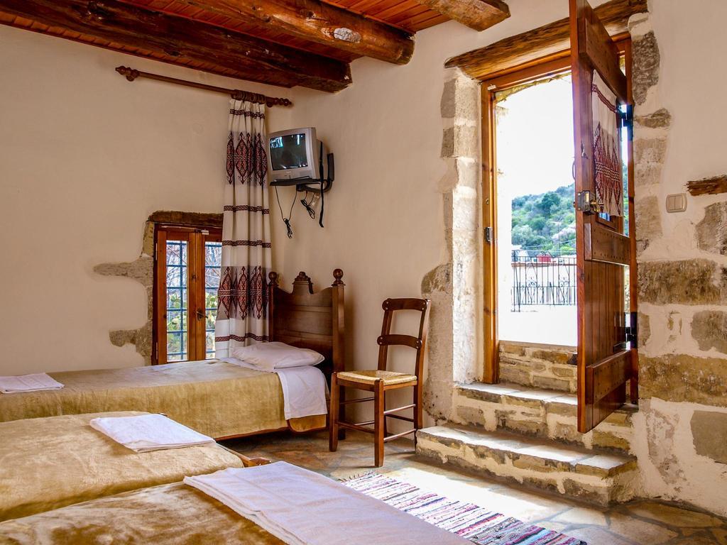 Traditional Stone Aparthotel Vafes