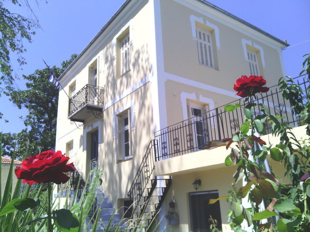 Archontiko Tsaknaki Manolia 4*