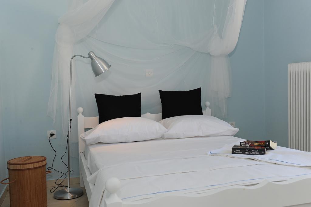 Korthi Guest house Andros Town