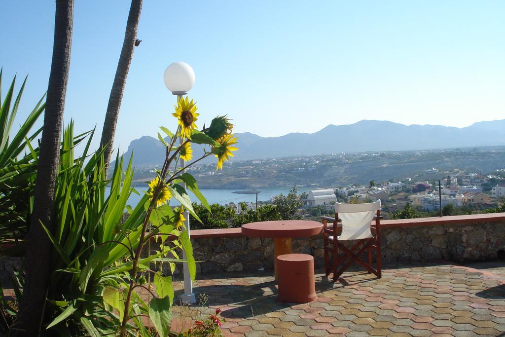 Aparthotel Theodosia Kalathas