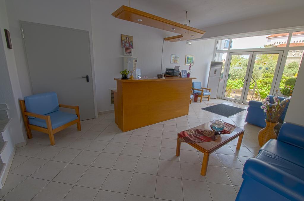 Aparthotel Maria *