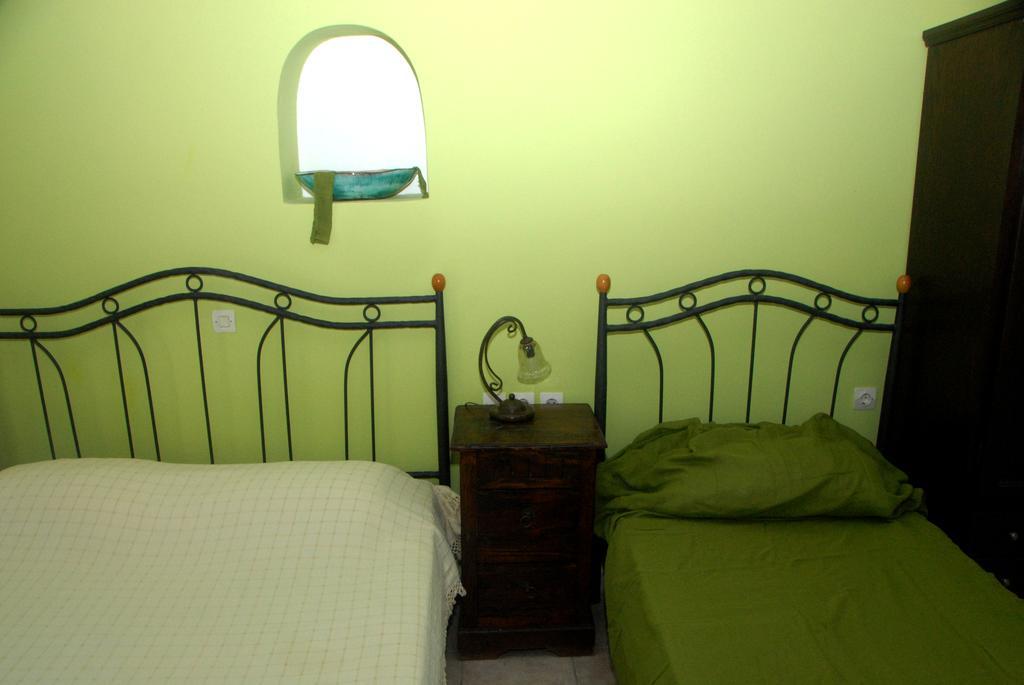 Pansion Porto Tsi Ostrias 3*