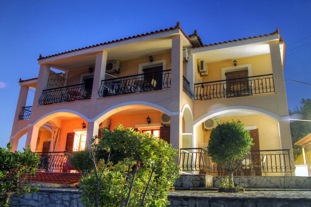 Contessa Aparthotel