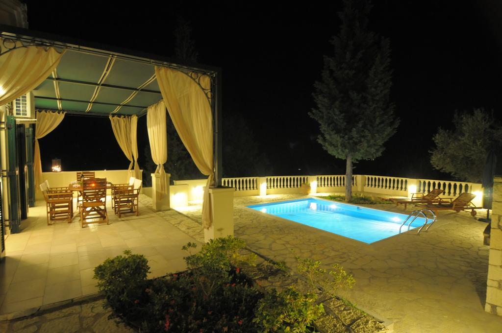 Oliviero Villa Lygia (Lefkada)