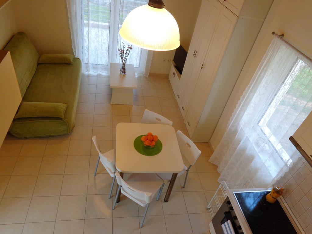 Kalimera Apartment *