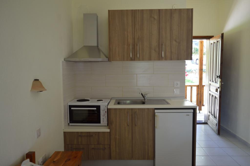 Nikos Apartment