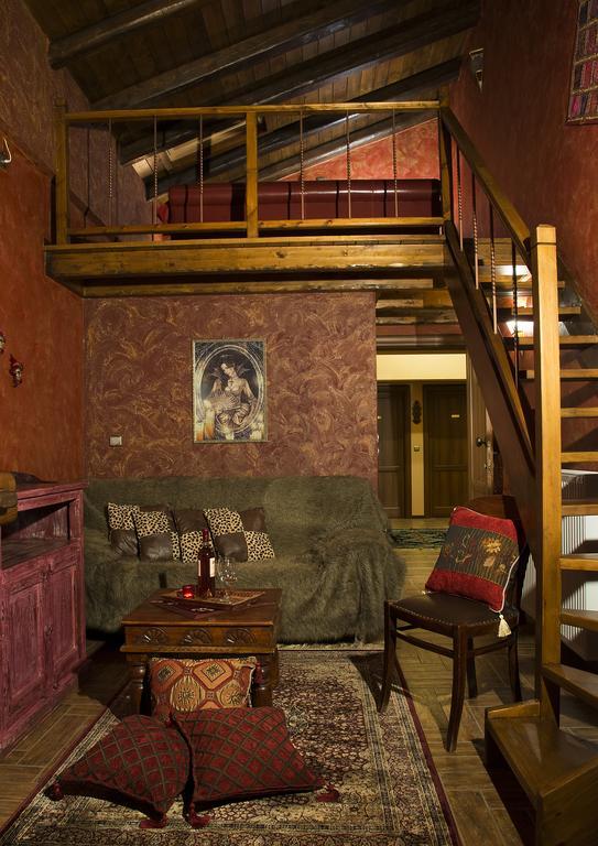 Hotel Ontas & *