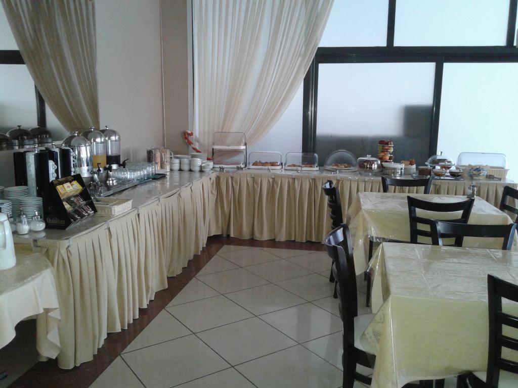 Evvoiki Akti Hotel