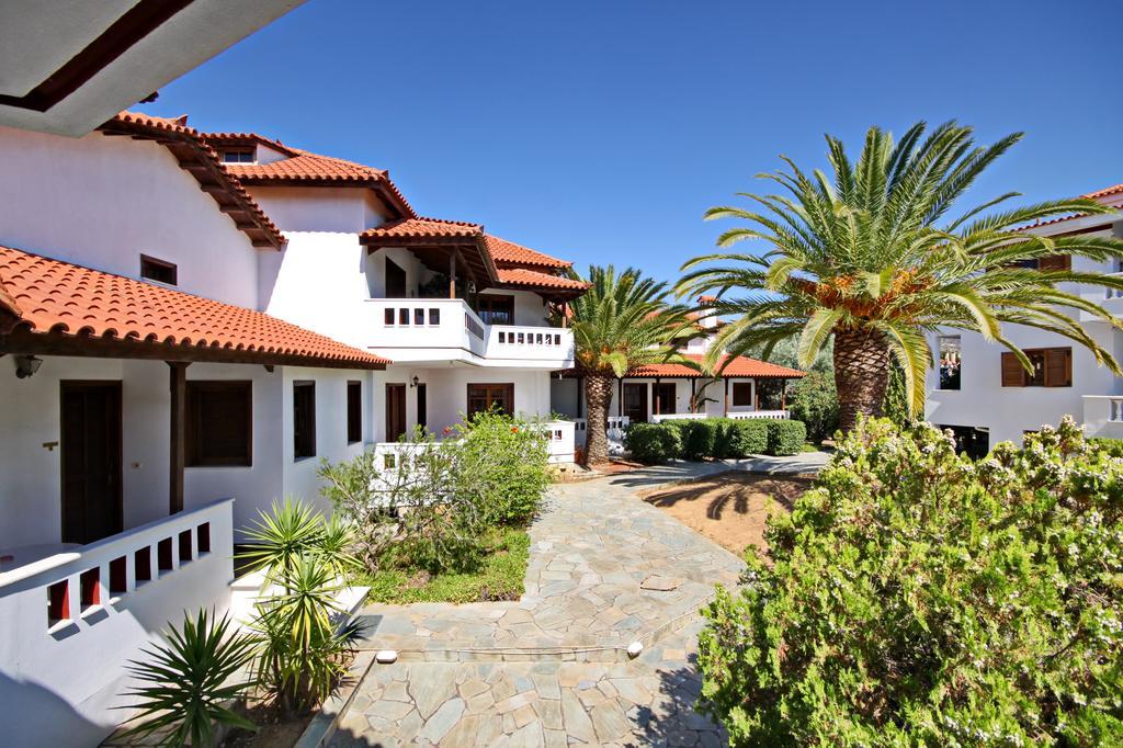 House Hotel