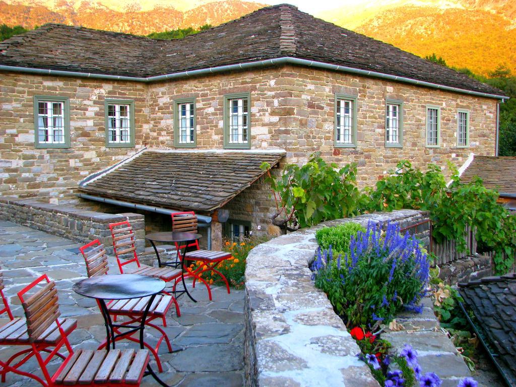 Papaevangelou Hotel 2*