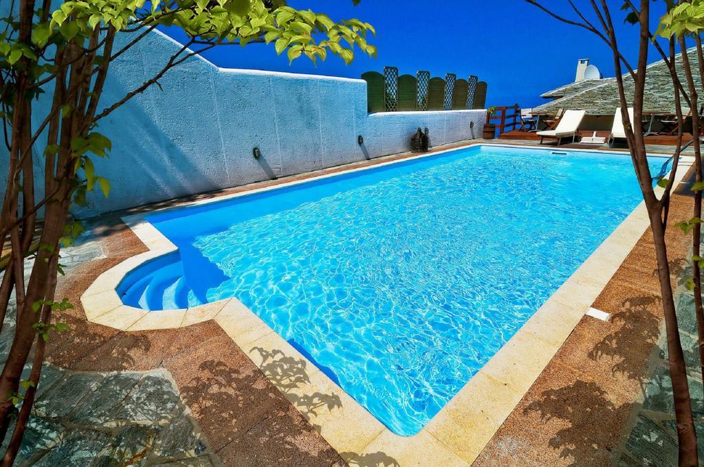 Petradi Hotel