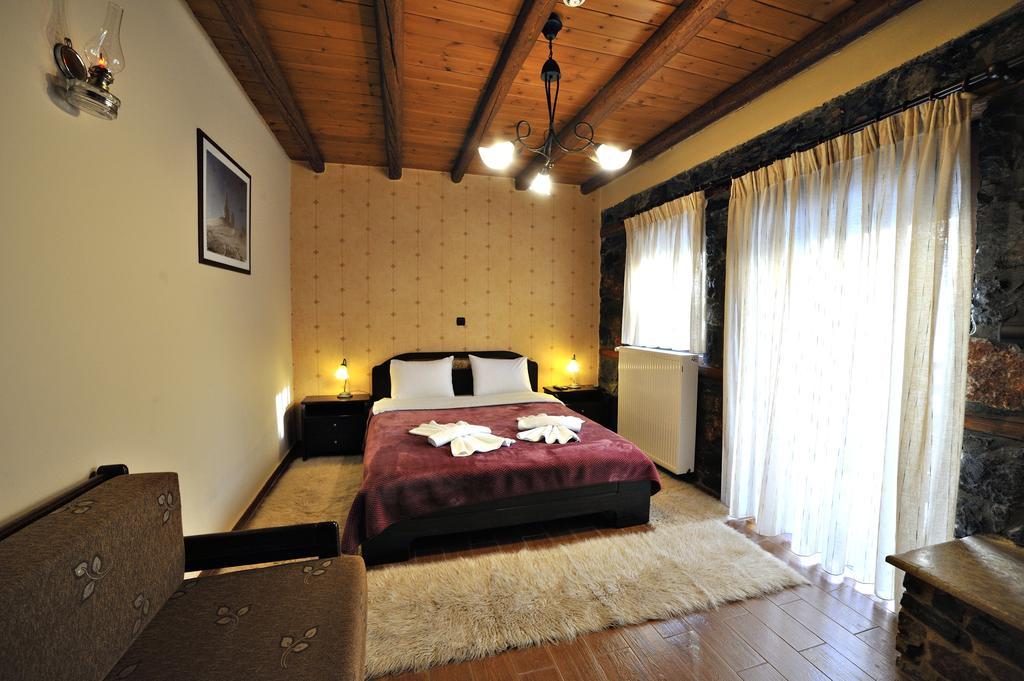 Nifada Tou Vorra Guest house