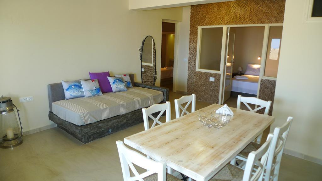 Apartment Drakkar Fira (Santorini)