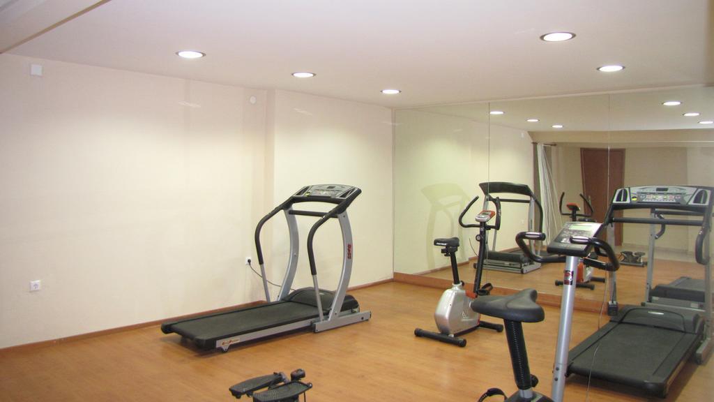 Aparthotel Palirria & 2*