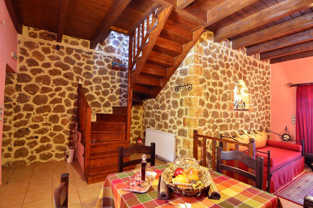 Filiantra Suites 3*