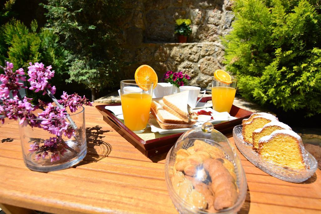 Filiantra Suites 3*