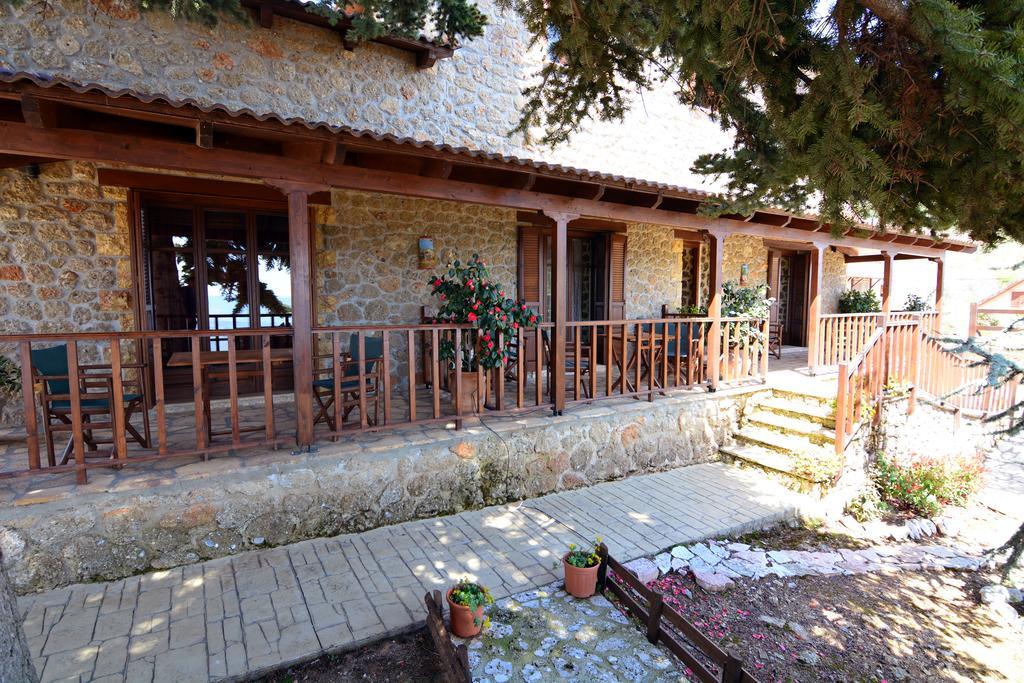 Filiantra Suites 3* Kato Pitsa