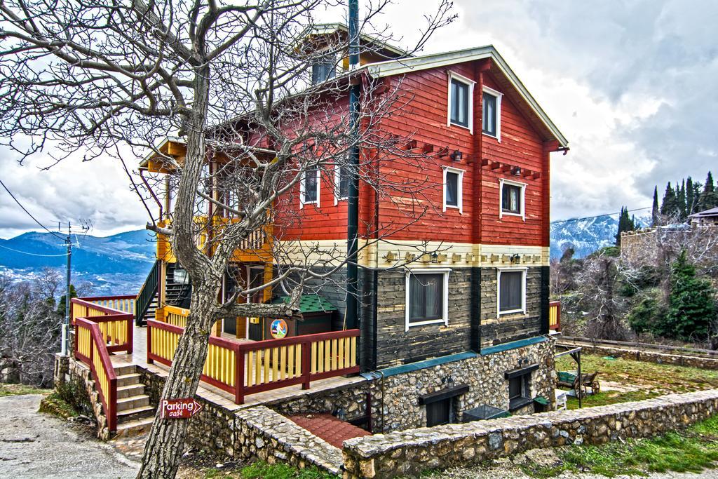Guest house Colours' Chalet