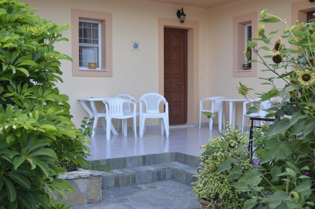 Apartment Lefki *