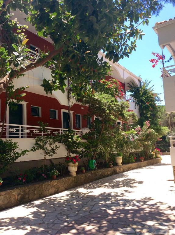 Vasilikos Hotel 2*
