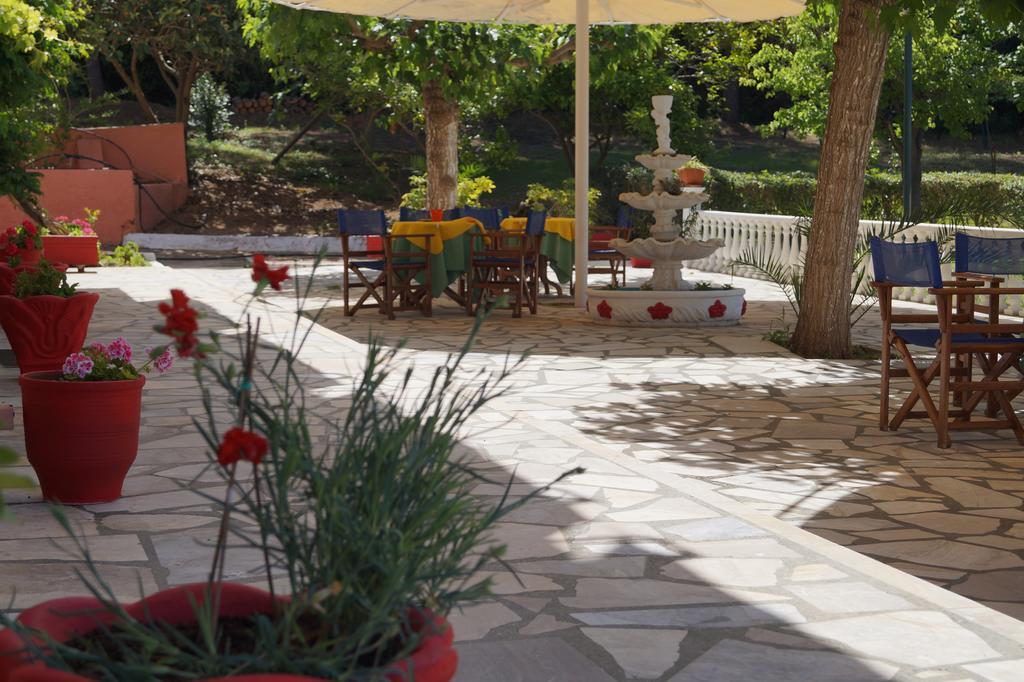 Brati - Arcoudi Hotel Arkoudi