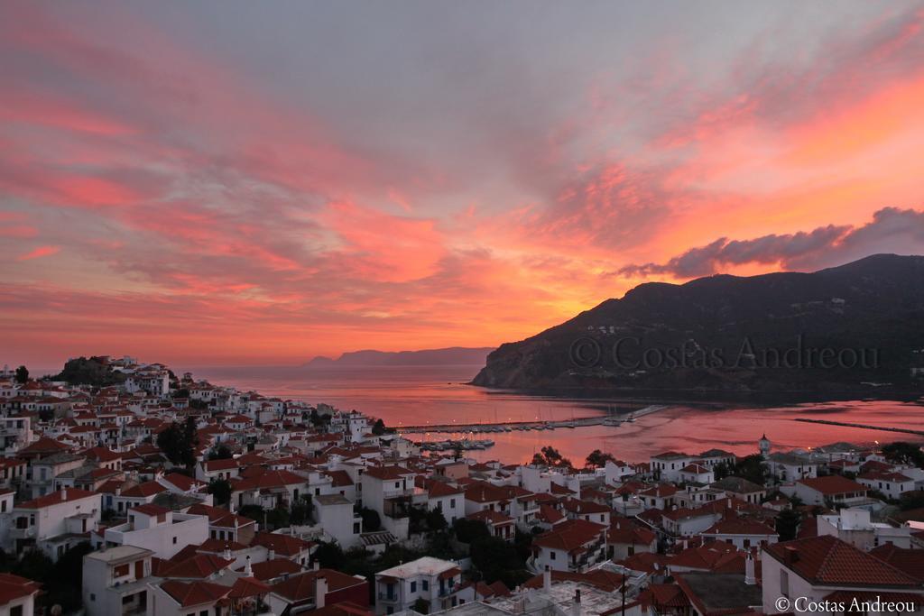 Denise 2* Skopelos Town