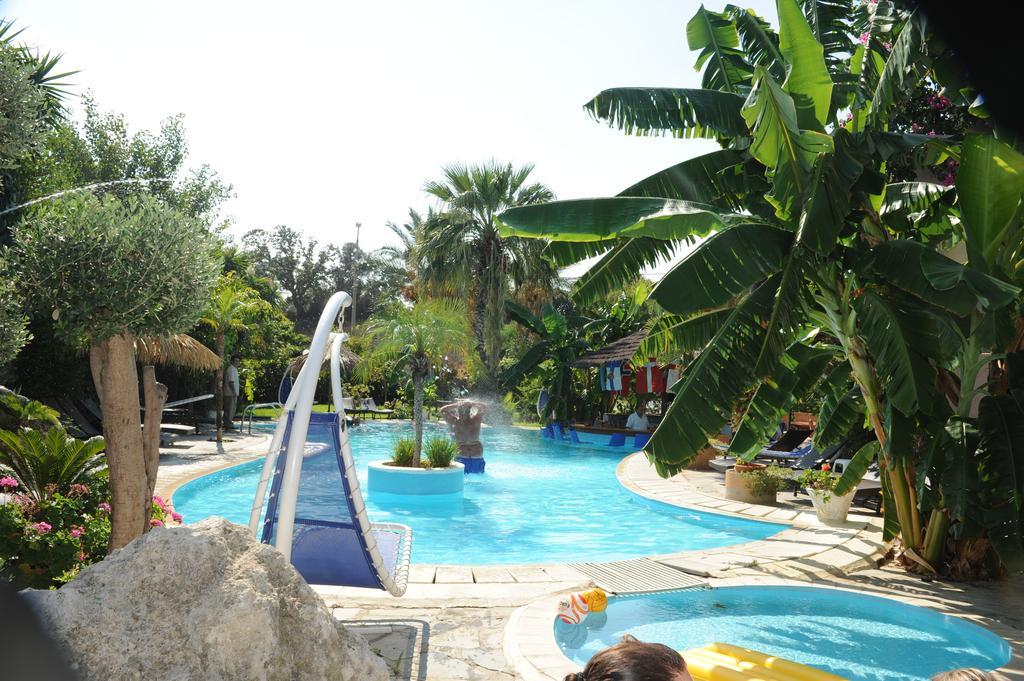 Hotel Kalithea 3*