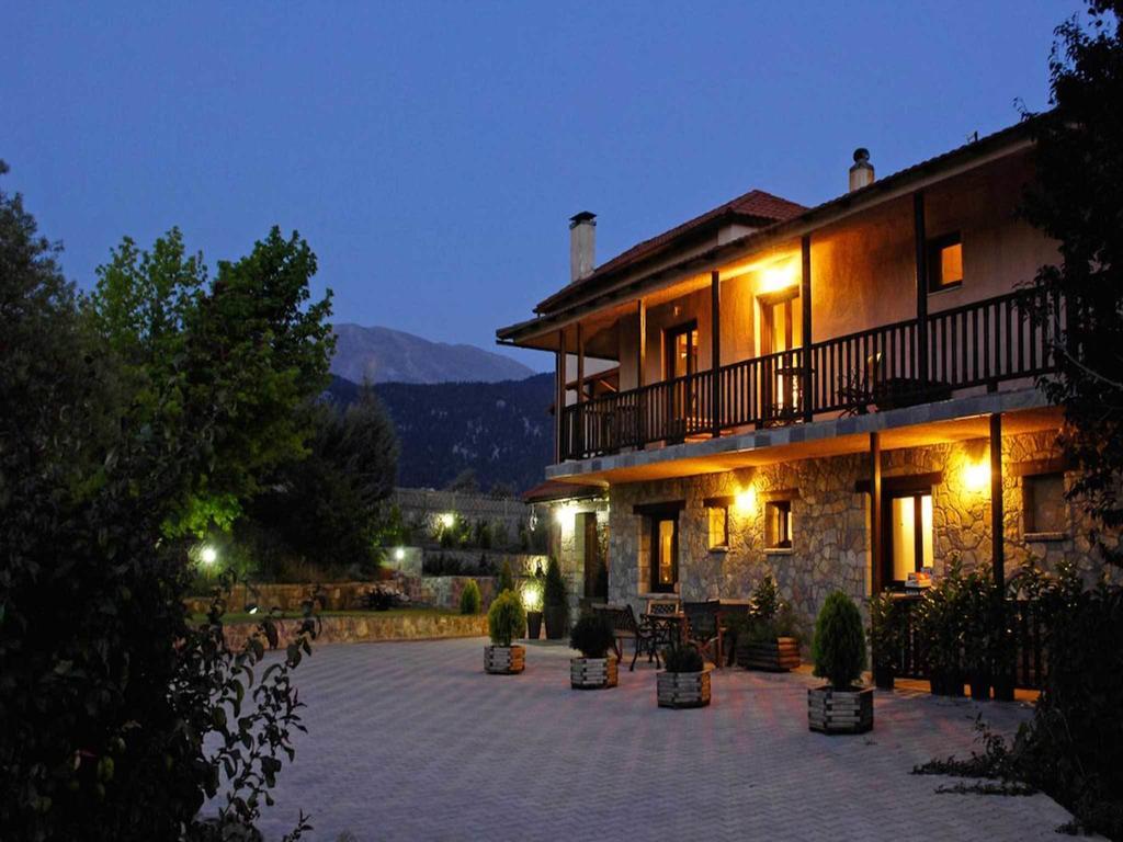 Boutique Skamnos Hotel