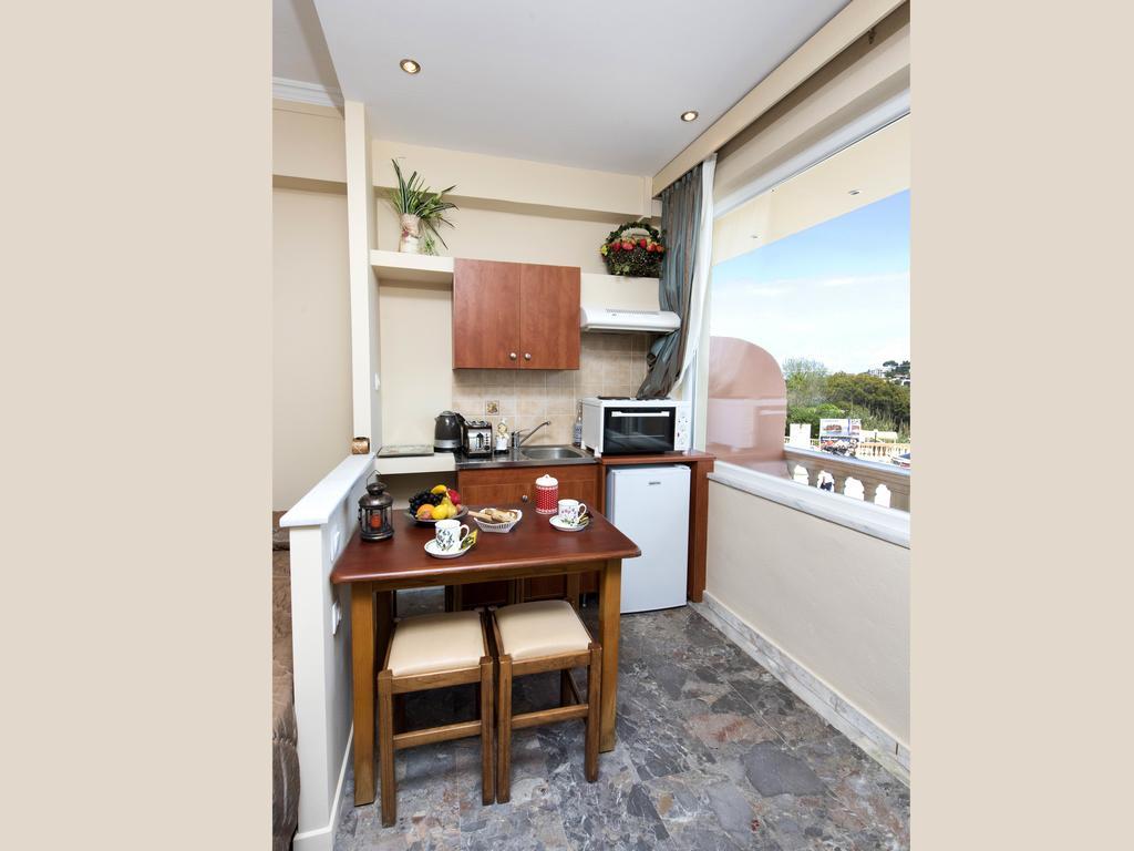 Aparthotel Mouse Island 3*