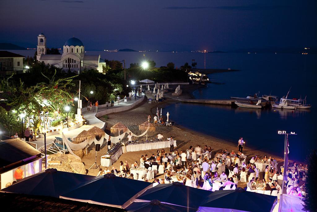 Oasis Hotel