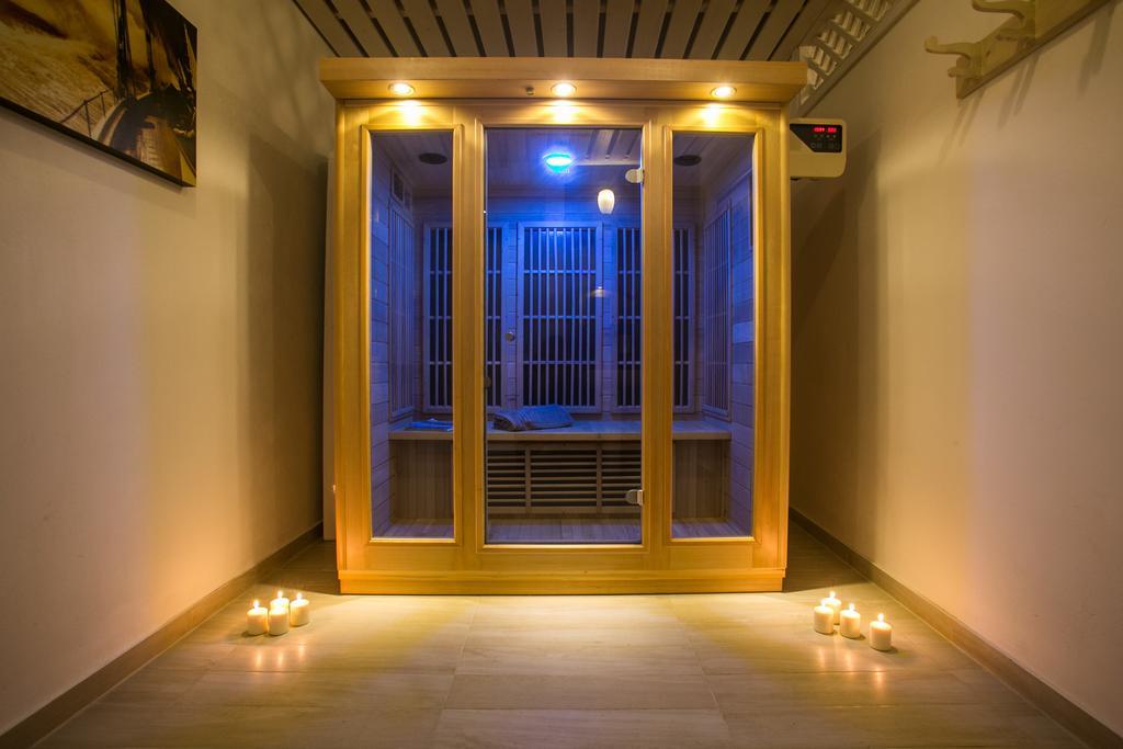 Tholaria Boutique 4*