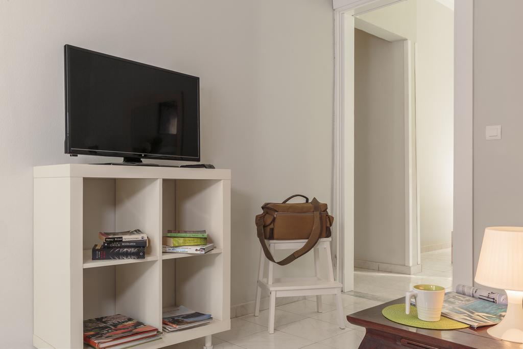 H14 & Adults Only Apartment Rhodes City