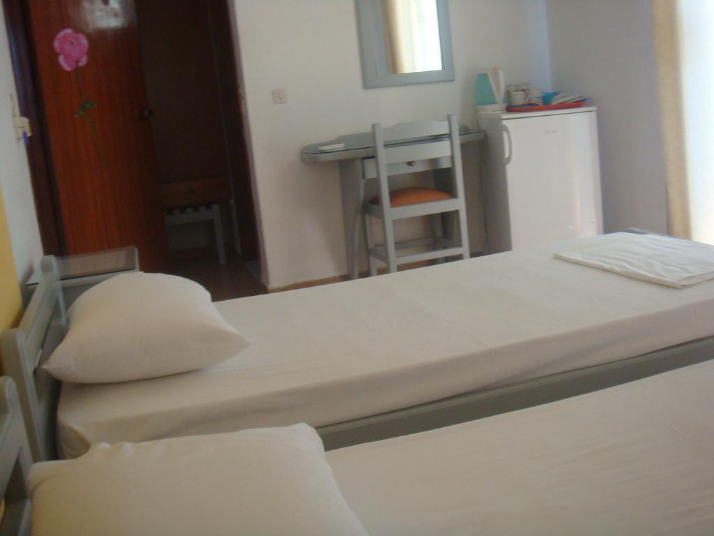 Guest house Omiros 2*