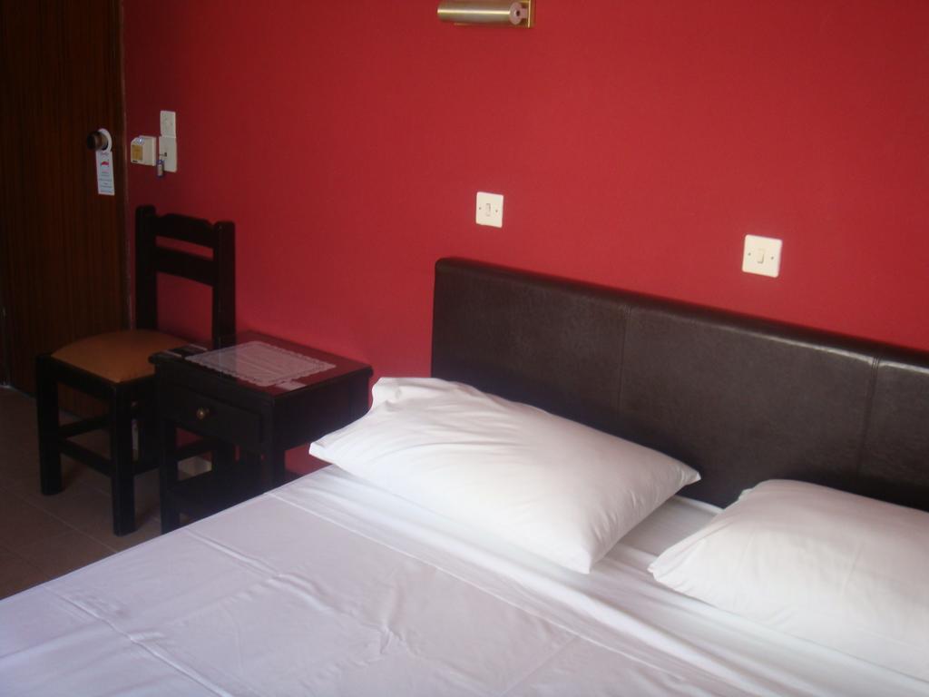 Guest house Omiros Faliraki