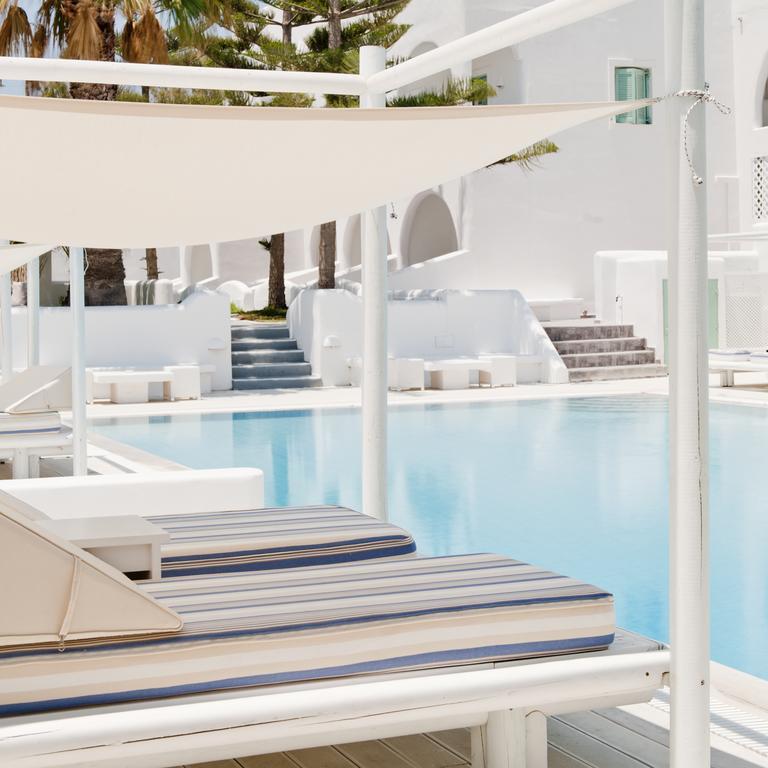 Daedalus Hotel 4*