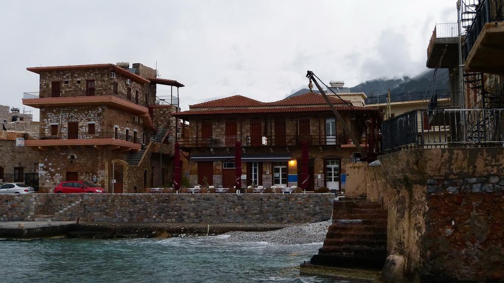 Akrotainaritis Guest house
