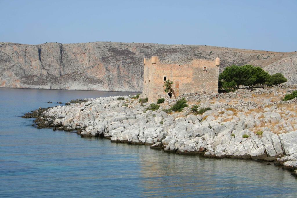 Akrotainaritis Guest house